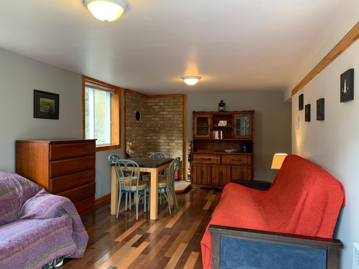 L'Auberge Refuge Du Trappeur Saint Mathieu Du Parc Luaran gambar