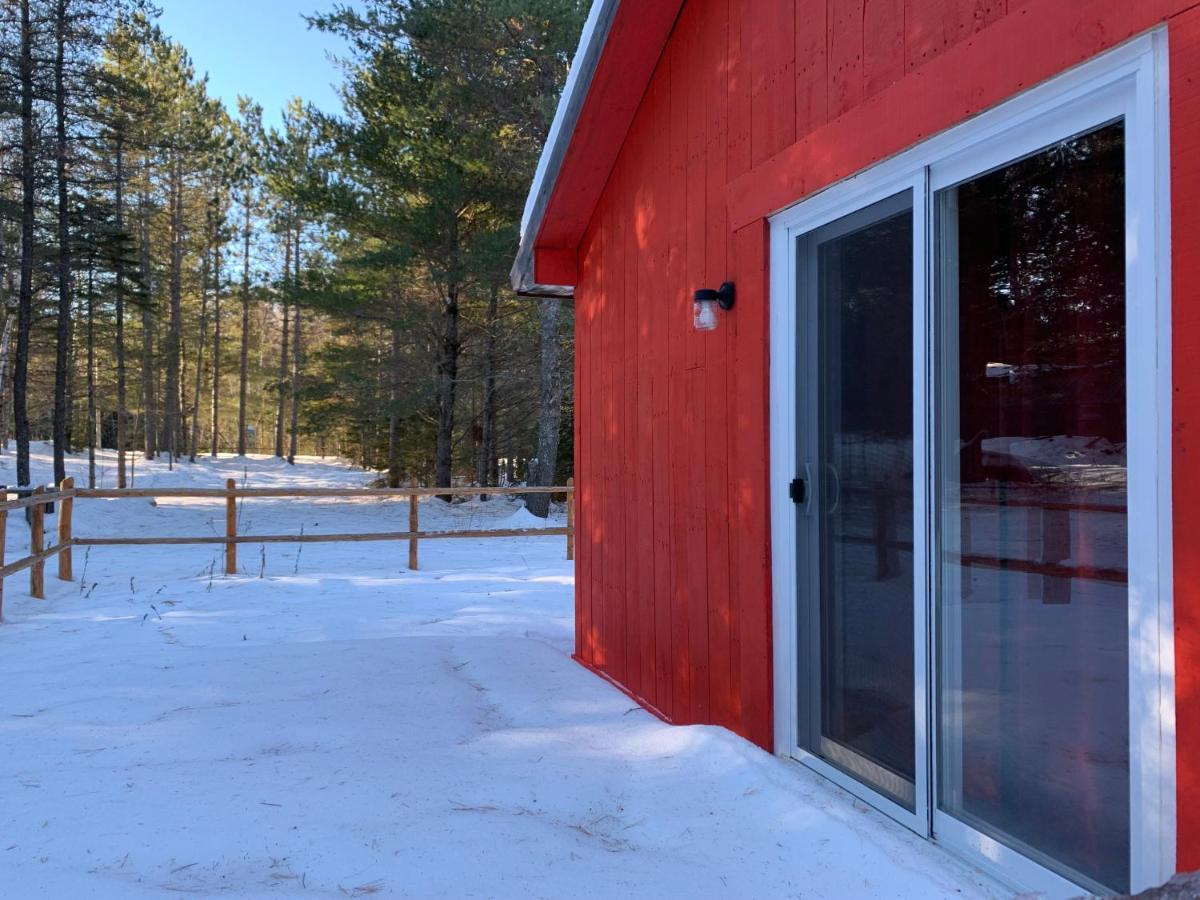 L'Auberge Refuge Du Trappeur Saint Mathieu Du Parc Luaran gambar