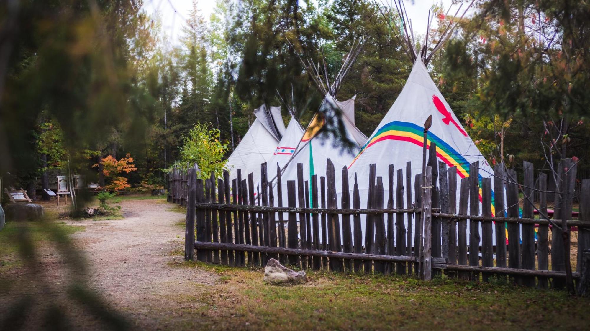 L'Auberge Refuge Du Trappeur Saint Mathieu Du Parc Luaran gambar