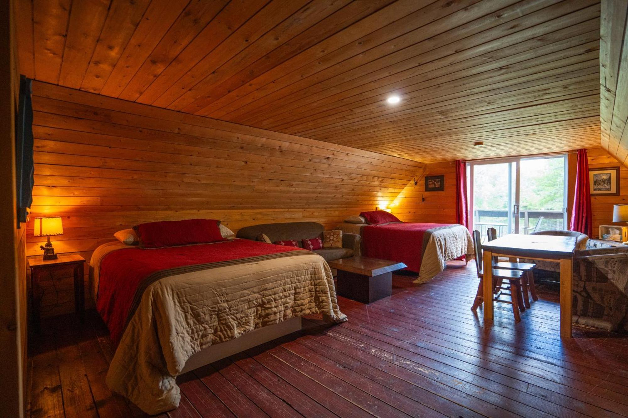 L'Auberge Refuge Du Trappeur Saint Mathieu Du Parc Luaran gambar